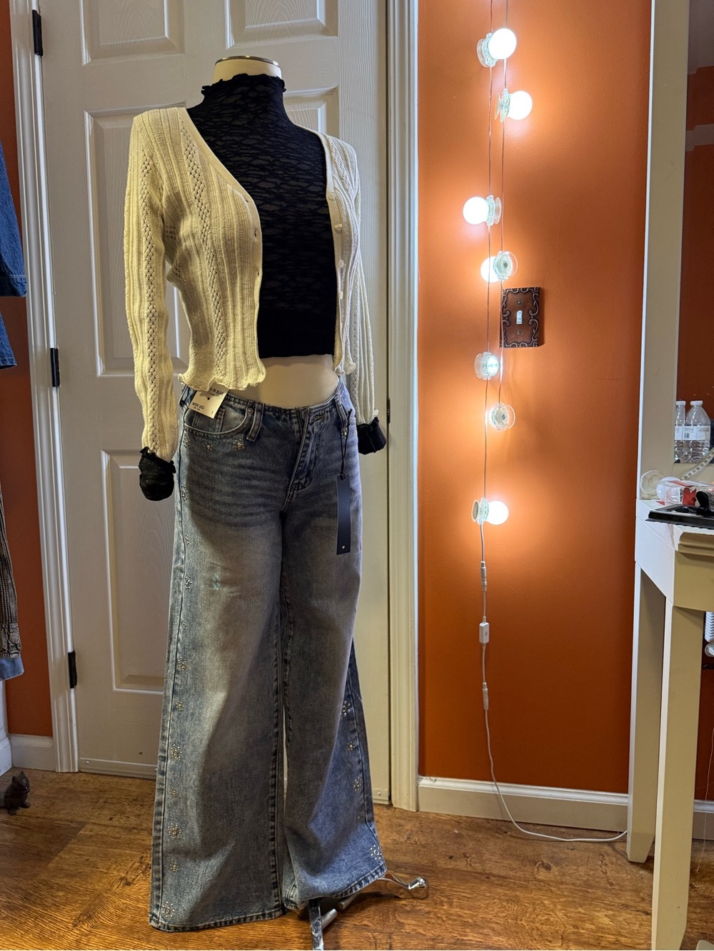 Low rise Wide Leg High-Rise Women’s Jeans in Faded Blue